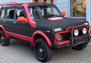 Lada Niva 77.755 km 4.999 &euro; Chemnitz 09120