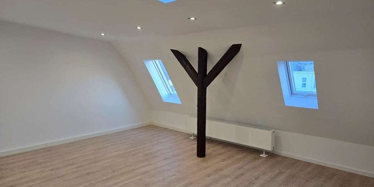 Etagenwohnung Wuppertal Langerfeld - 3 Zimmer, 94 m&sup2;, 690&euro; | Angebot:27322327