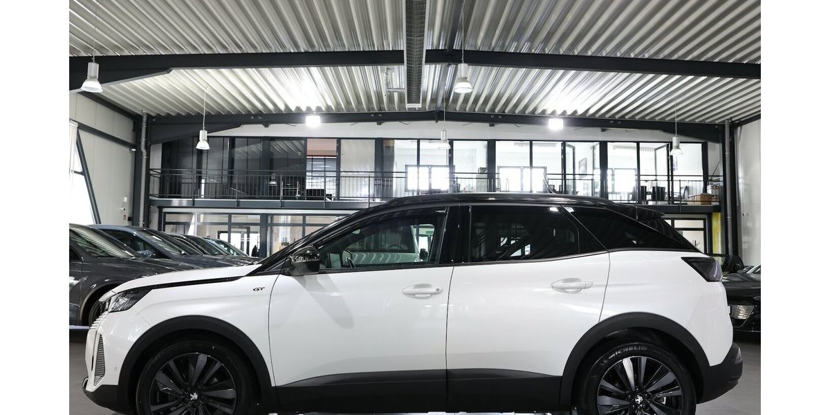 Peugeot 3008 BLUE-HDI GT-SPORT / WHITE & BLACK / SCHÖN 56.000 km 21.777 &euro; Hamm 59077