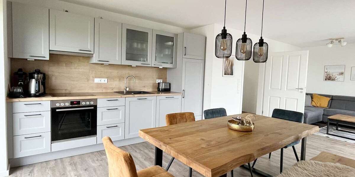 Etagenwohnung Westerdeichstrich - 3 Zimmer, 85 m&sup2;, 1.100&euro; | Angebot:27324601