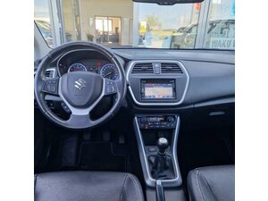 Suzuki SX4 S-Cross 1.6 VVT 4x2 Comfort+Navi M+S 88.353 km 10.550 &euro; Obrigheim-Asbach 74847