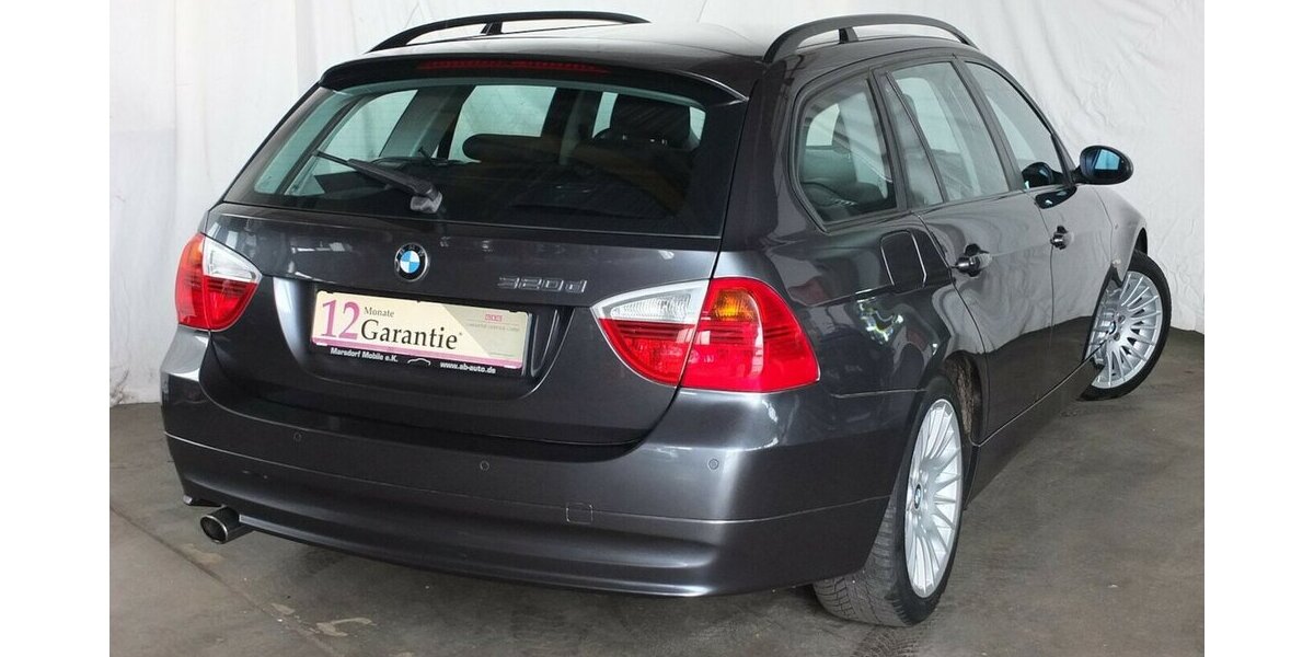 BMW 320D WM26: AHK ADVANTAGE/COMFORTPAKET 17ZOLL LMF 179.895 km 6.908 &euro; Köln 50858