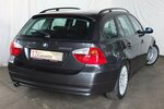 BMW 320D WM26: AHK ADVANTAGE/COMFORTPAKET 17ZOLL LMF 179.895 km 6.908 &euro; Köln 50858