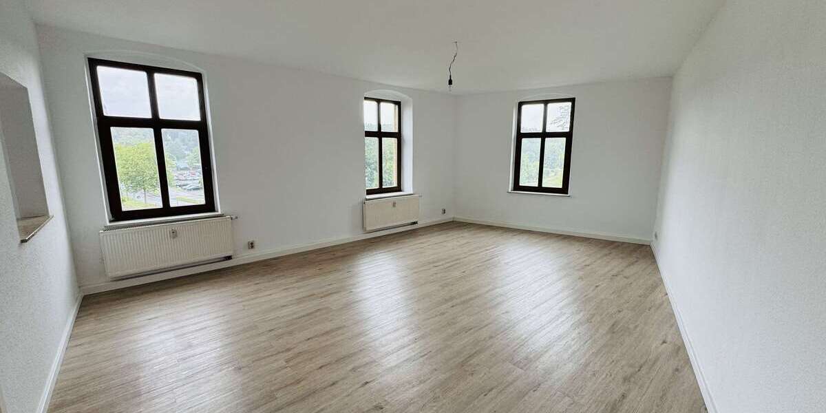 Etagenwohnung Chemnitz Zentrum - 3 Zimmer, 93 m&sup2;, 510&euro; | Angebot:27322983