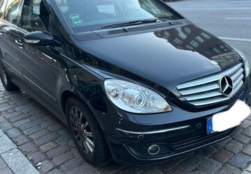 Mercedes-Benz 200 220.000 km 3.500 &euro; Hamburg 20099