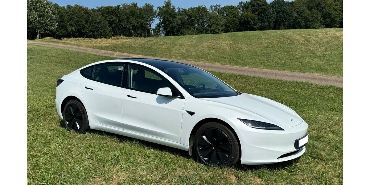 Tesla Model 3 26.000 km 34.999 &euro; Heidenheim 89520