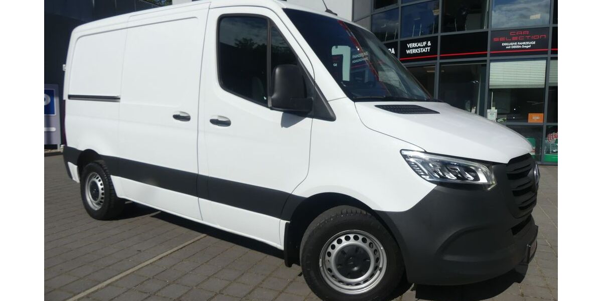 Mercedes-Benz Sprinter 154.988 km 23.400 &euro; Berlin 13156