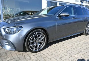 Mercedes-Benz E 400 dT 4M *AMG-Line* DSG Navi Pano 19Alu 199.000 km 31.300 &euro; Seevetal - Hittfeld 21218