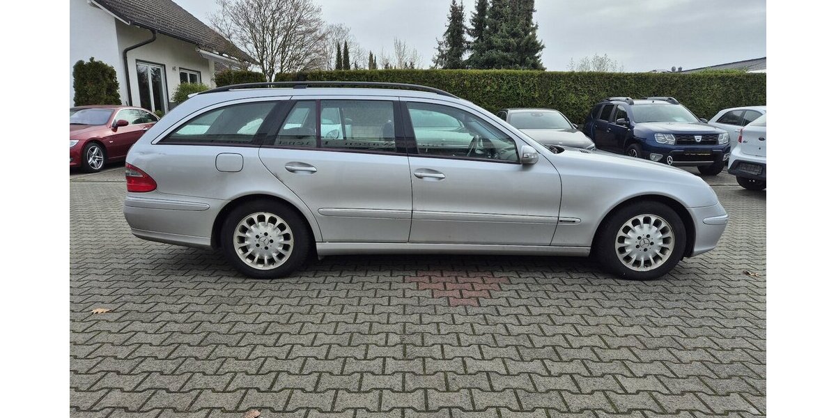 Mercedes-Benz E 220 T CDI Elegance, Klima, Automatik, Navigation 134.668 km 6.890 &euro; Rodgau 63110
